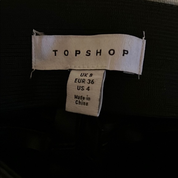 Faux Leather Skinny Pants - Picture 4 of 4